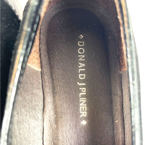 Donald J Pliner Women Black Suede/Crocodile Loafer Wedge Heel Size 6M - Picture 8 of 9